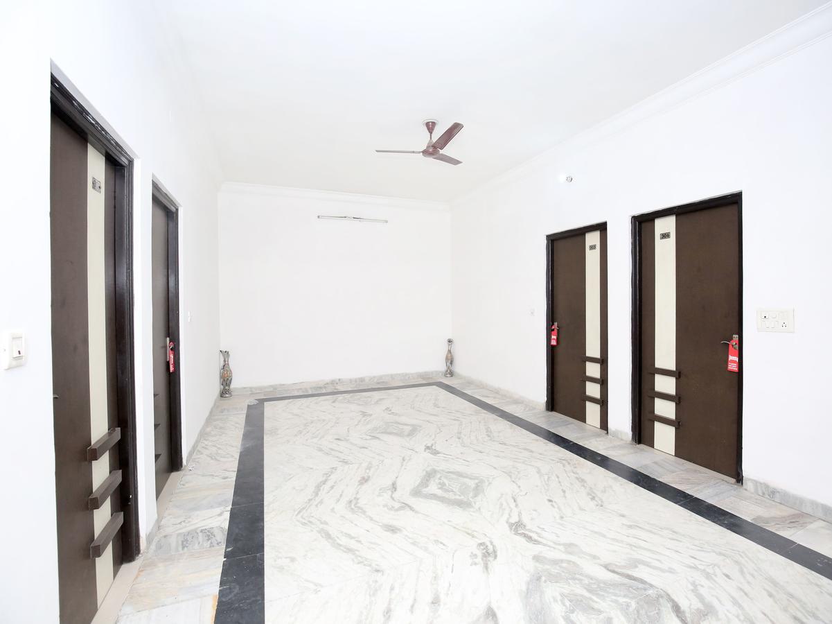 Oyo 12972 Hotel Krishna Castle Amritsar Exteriér fotografie